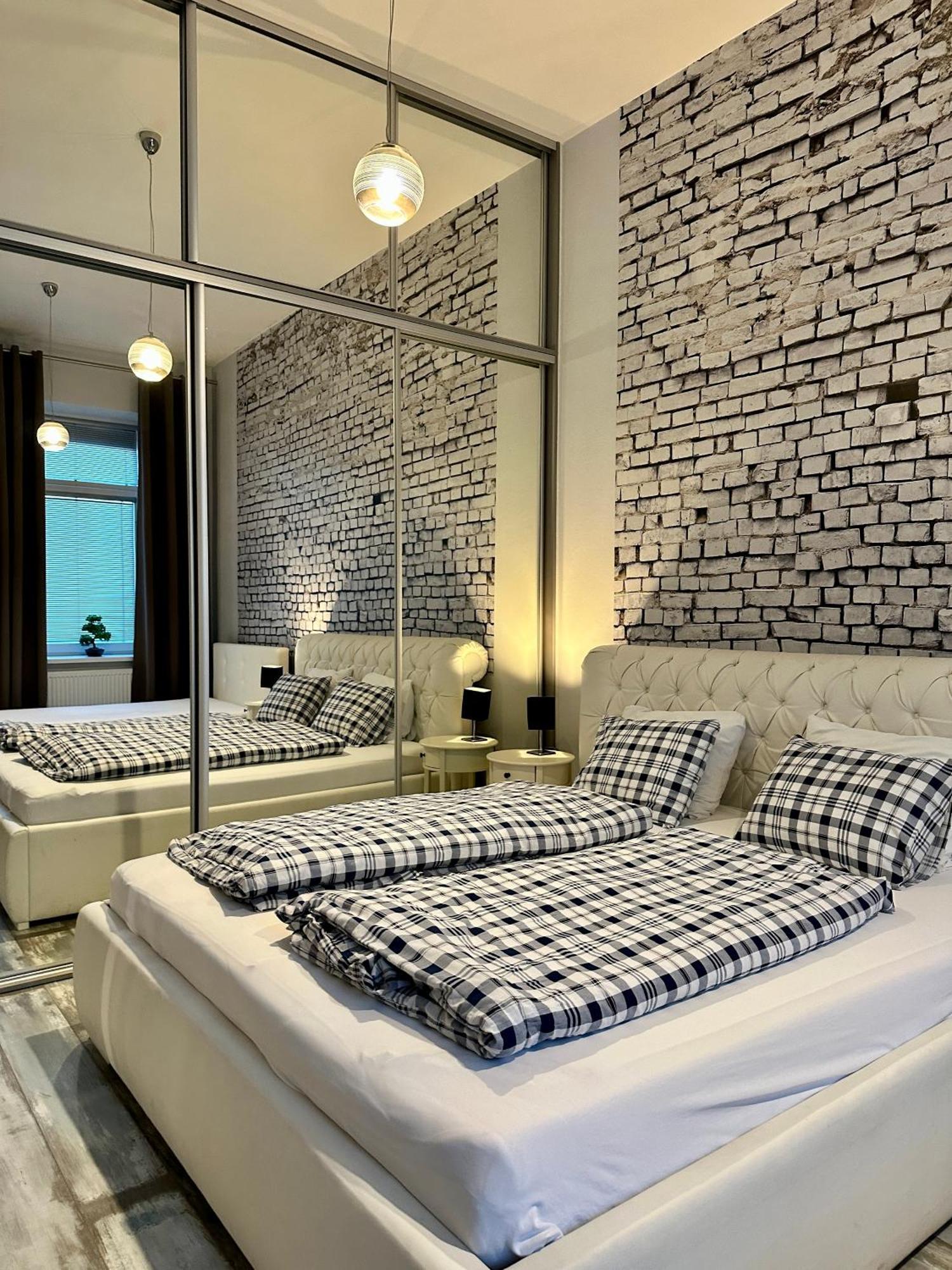 Royal City Centre Apartment Poprad Esterno foto
