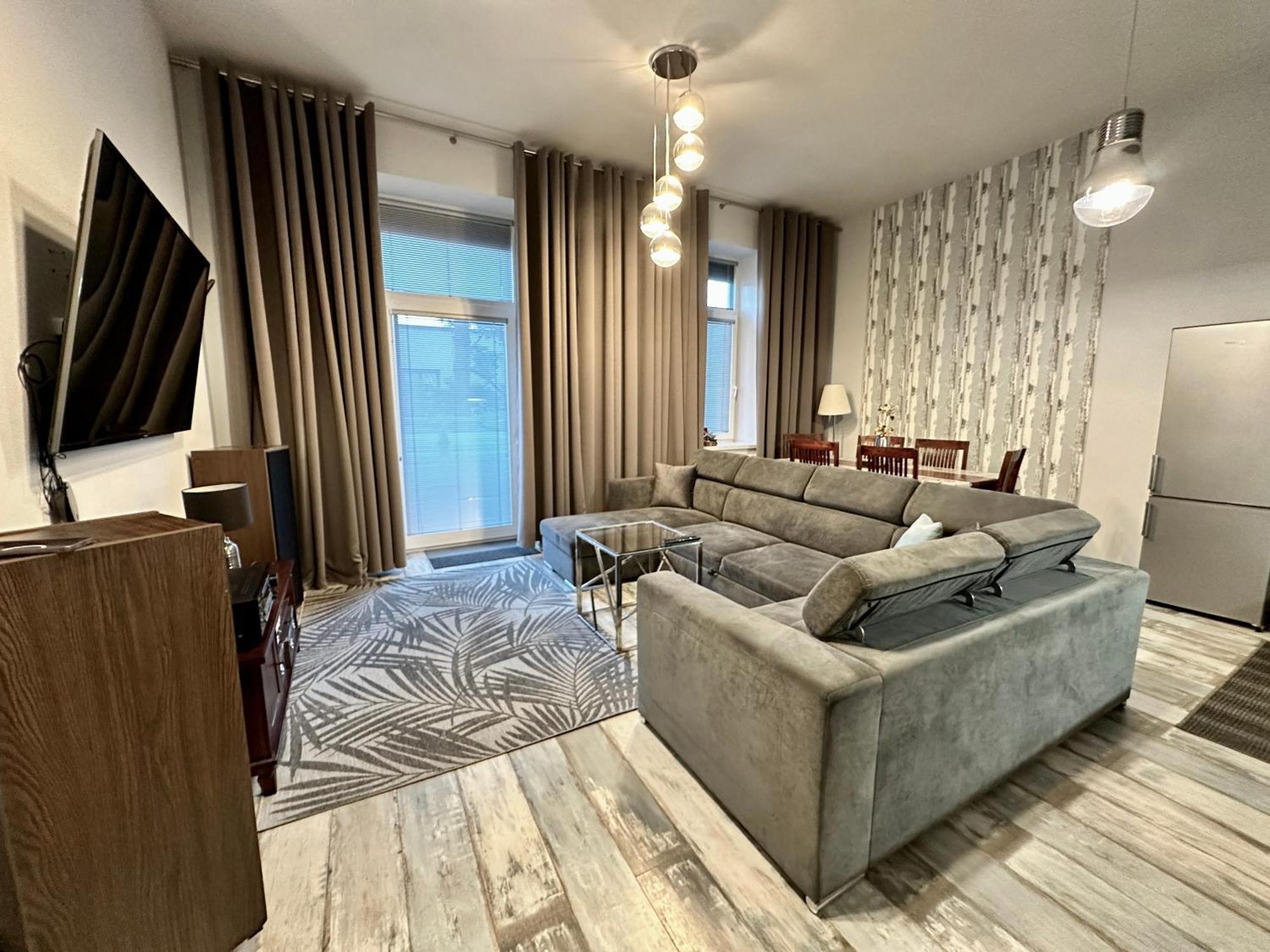 Royal City Centre Apartment Poprad Esterno foto