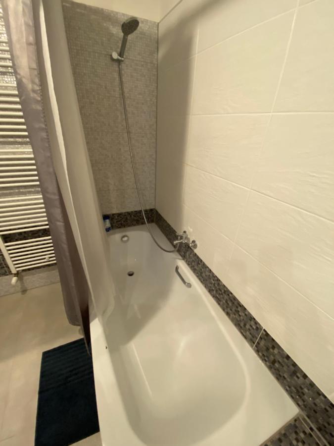Royal City Centre Apartment Poprad Esterno foto